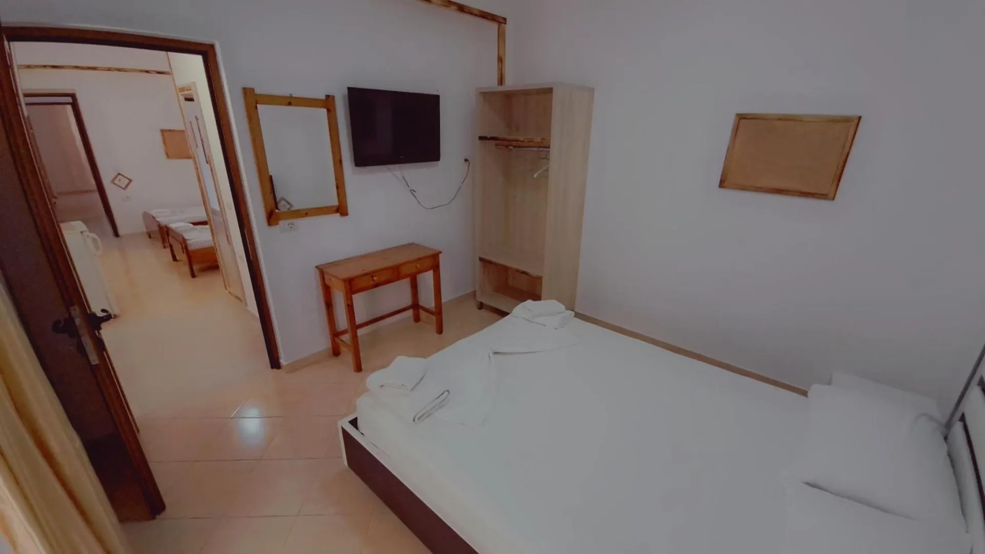 Hotel Vathi Ksamil 3*,  Albania